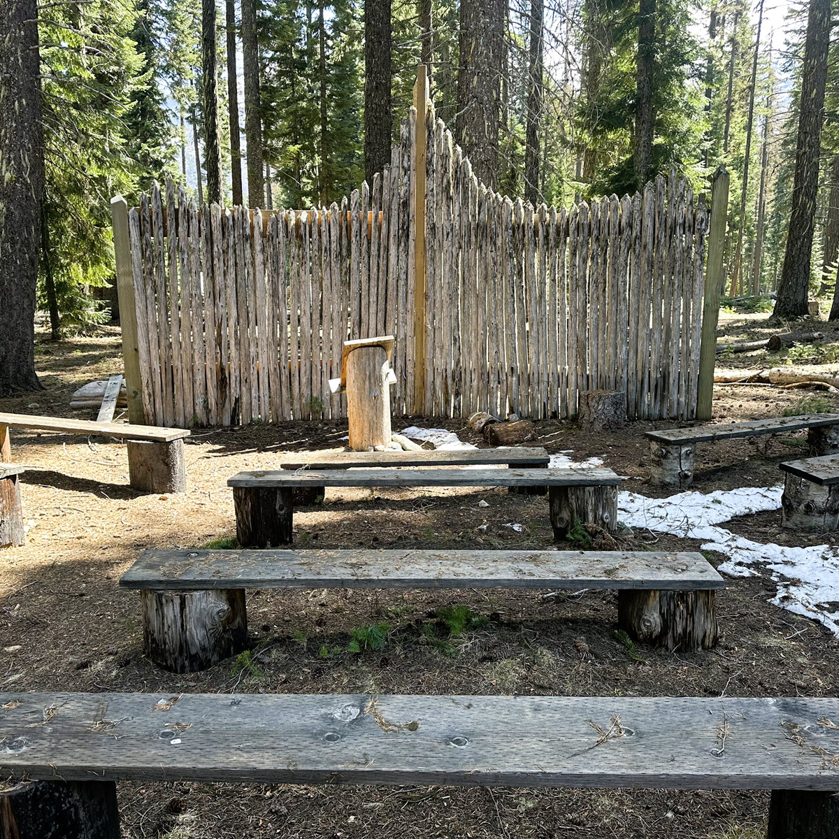 Outdoor area small web sq